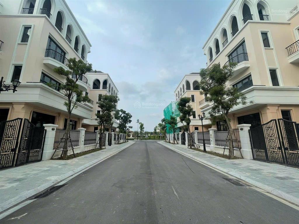 Giá quá tốt! bán gấp biệt thự tl vinhomes ocean park 2  dt120m2, mt8m, gần công viên, giá 14,5 tỷ