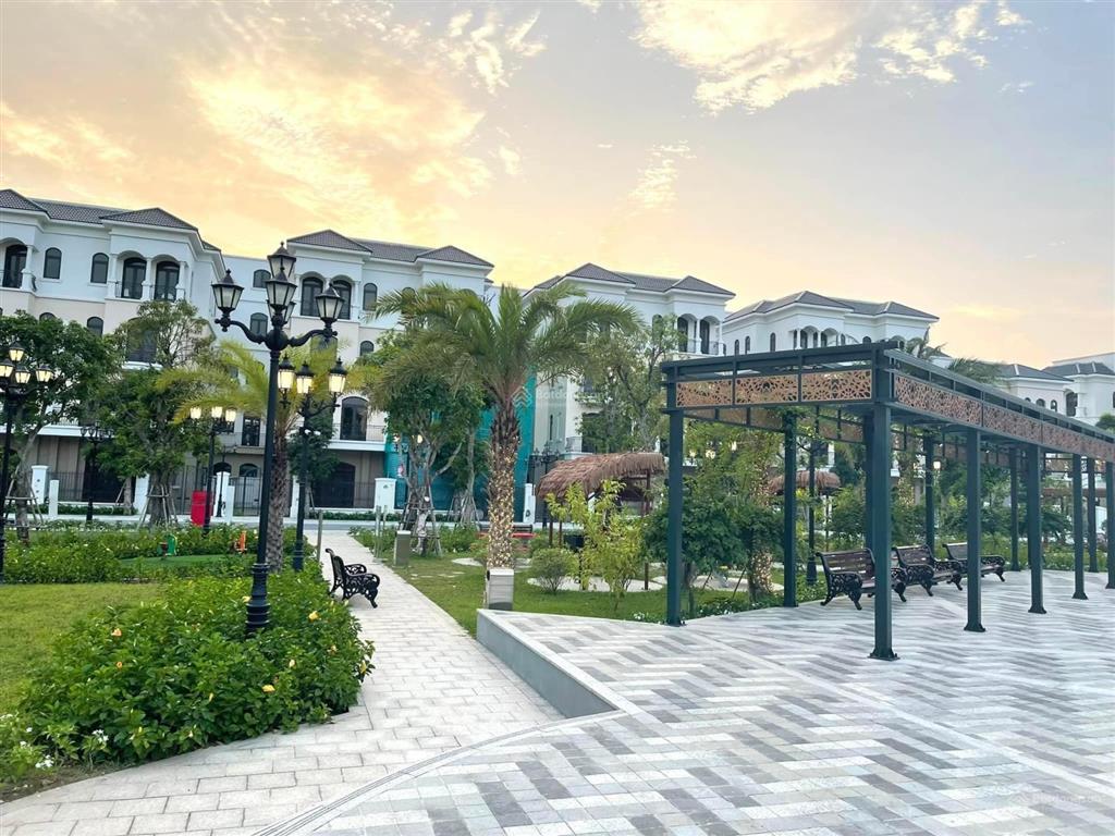 Giá cực hời! bán gấp liền kề ocean park 2 gần chung cư, công viên, dt 64m2, 5t giá 7,2 tỷ