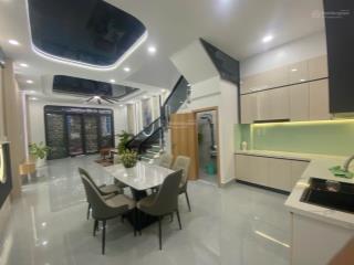 Hơn 5 tỷ xíu nhà đẹp hương lộ 2 dt (79m²) hẻm xe tải, vào ở ngay.(kk0807)