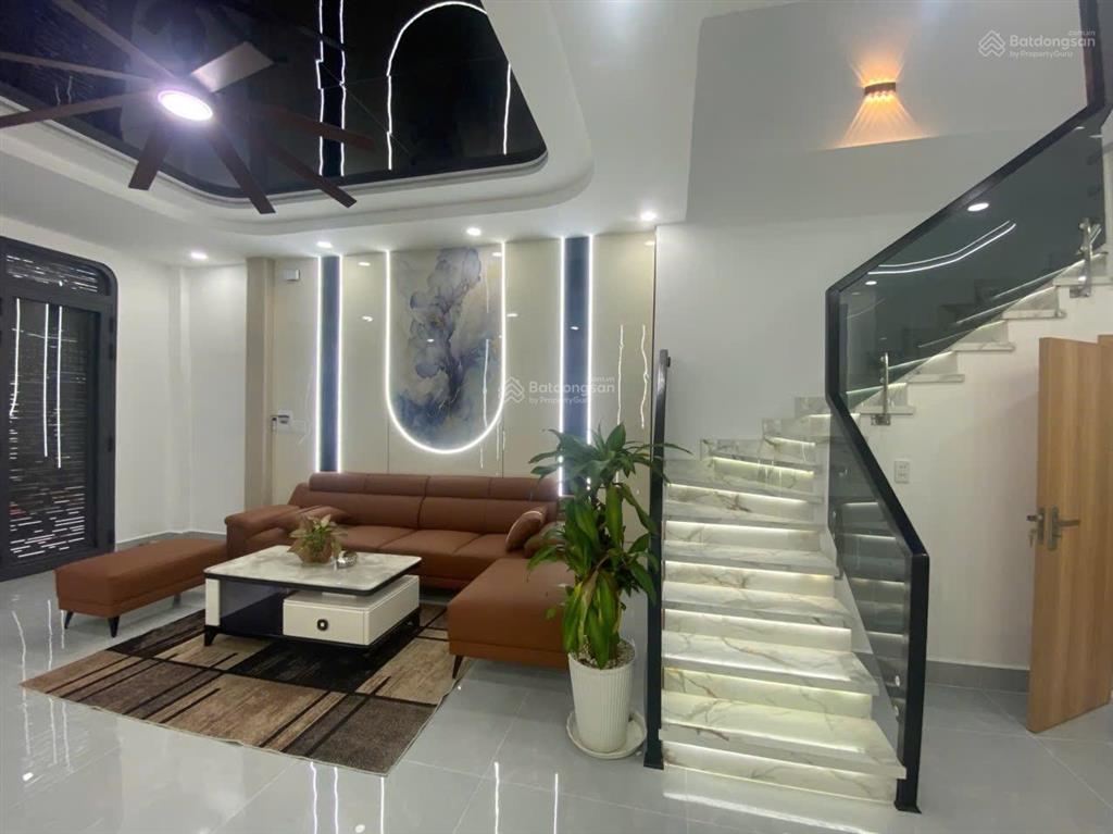 Hơn 5 tỷ xíu nhà đẹp hương lộ 2 dt (79m²) hẻm xe tải, vào ở ngay.(kk0807)