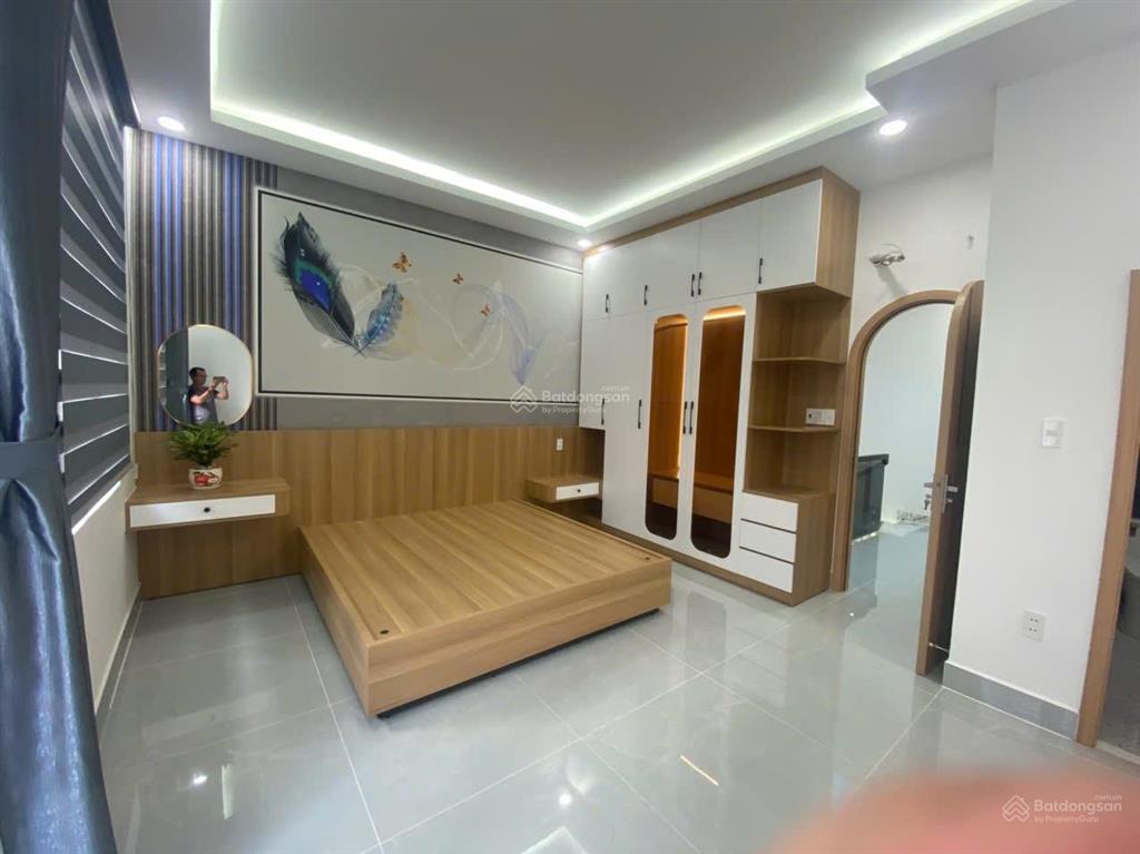 Nhà mới xây chỉ 6 tỷ xíu ngay hương lộ 2, dt(70m2) full nội thất, hẻm xe tải (kk1407).