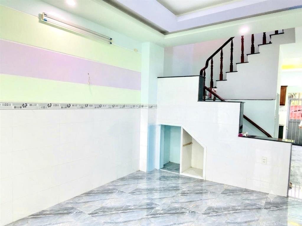 Chỉ 6tỷ xíu nhà 2 mặt tiền, kinh dương vương, an lạc dt (80m) 3 tầng, đường nhựa 6m (kk1807)