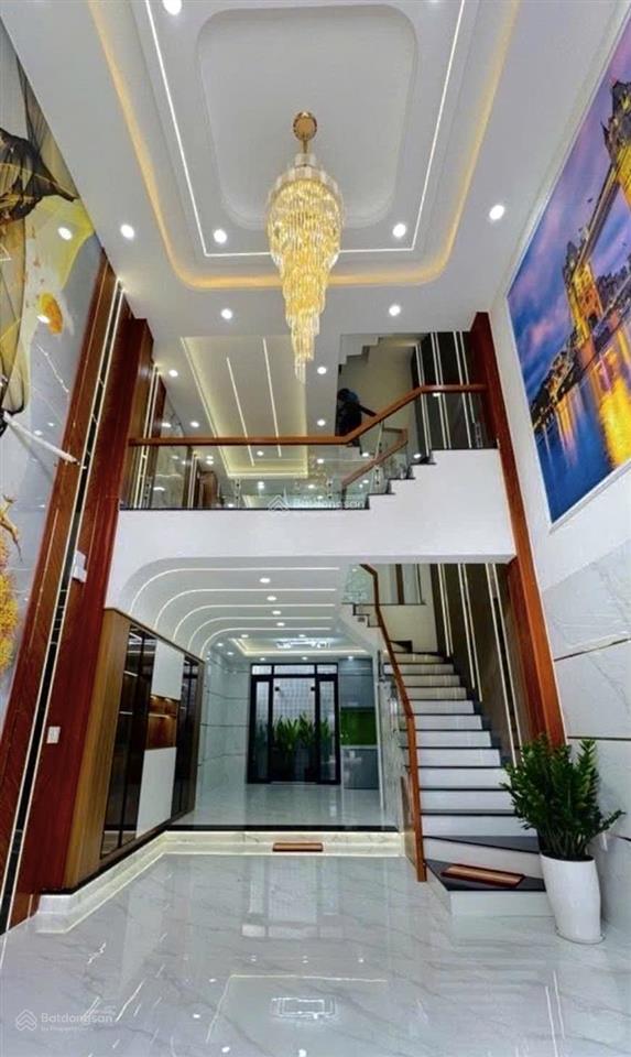 Hơn 6 tỷ xíu nhà hồ học lãm dt lớn (5x20), hẻm xe tải, nhà mới ở ngay (kk1807).
