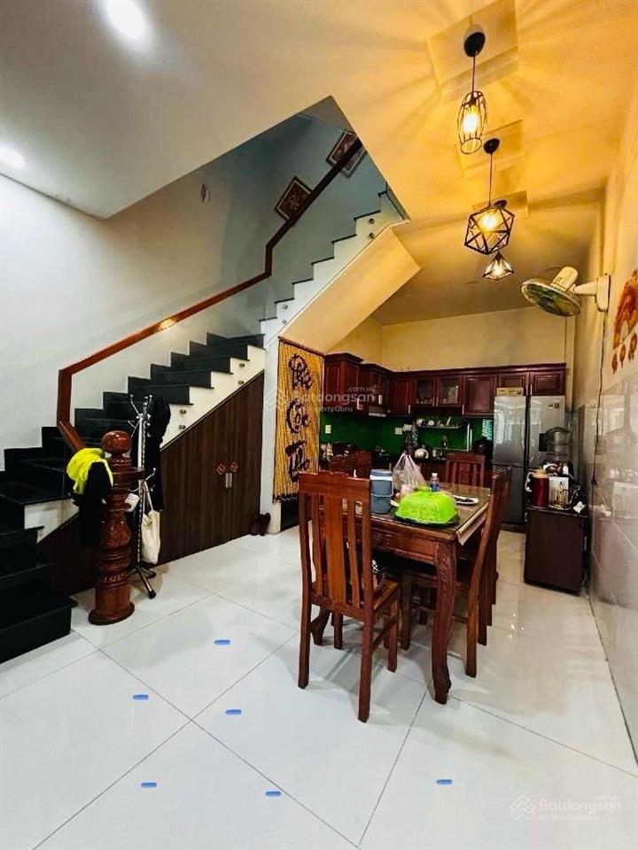 Bán nhà to gần aeon bình tân (97m2) ô tô đỗ cửa giá 7,9 tỷ