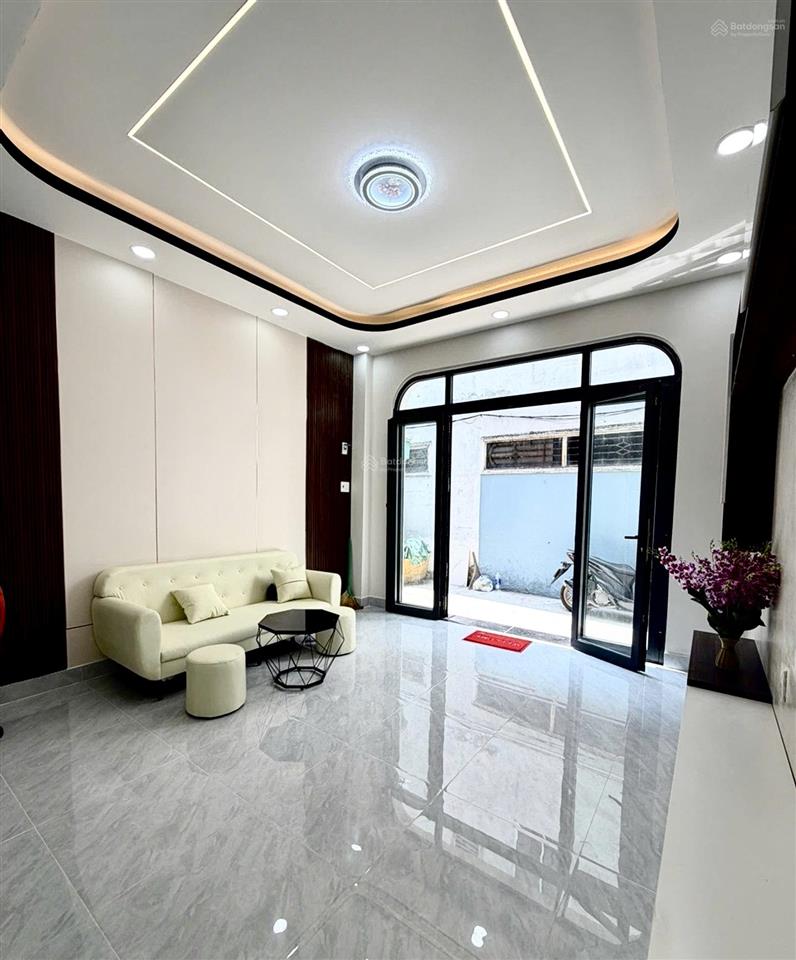 Chỉ 4 tỷ xíu nhà mới keng, dt(46m2). ngay chợ phú lâm, full nội thất, vào ở ngay(kk0710).
