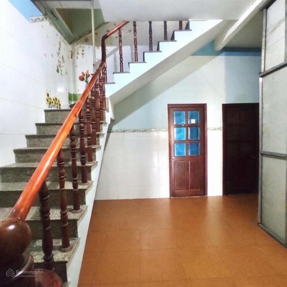 Nhỉnh 7 tỷ dãy trọ và nhà xưởng tỉnh lộ 10, dt (5x20), hẻm 8m (kk0108).