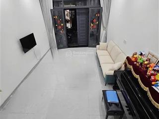 Nhỉnh 7 tỷ nhỏ nhà đẹp,mới xây vào ở ngay ,4 tầng (60m2) ngay hồ học lãm, hẻm xetải thông (kk1510).