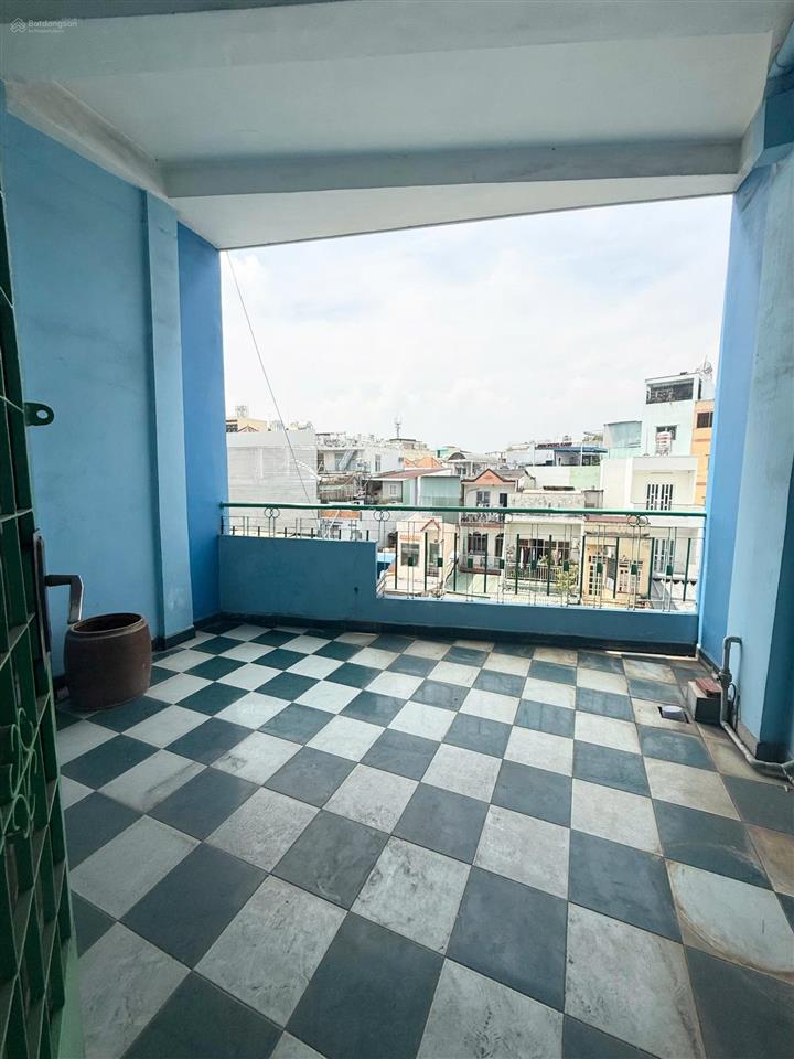 Mặt tiền lê đại hành quận 11, gần chợ rẫy dt 105m2 cn 81m2 có lề, chỉ 21.95 tỷ