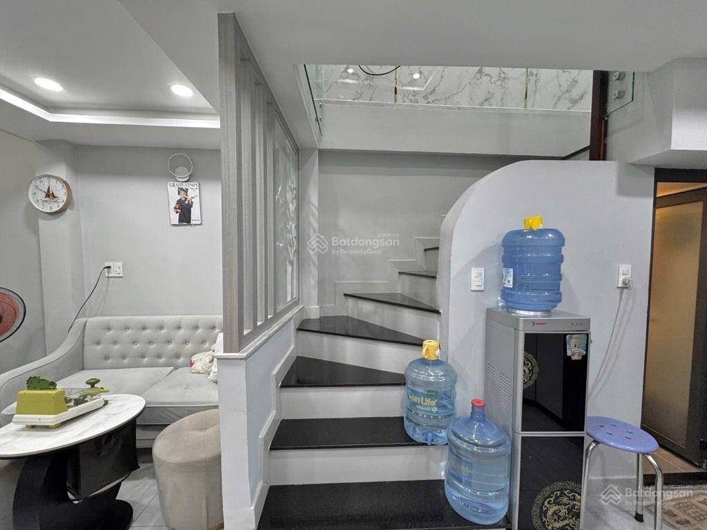 Hẻm xe hơi  nhà mới sát mặt tiềntrung tâm & tiện ích