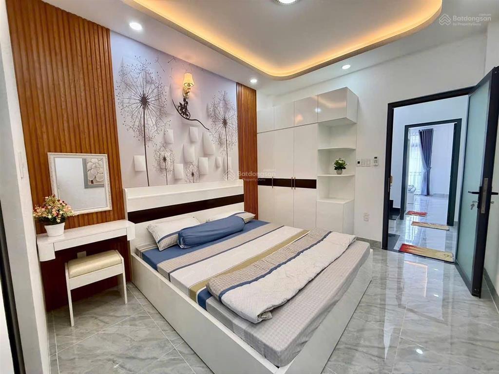Bán nhà xây mới khu đồng bộ cao tầng  hẻm xe hơi né nhau