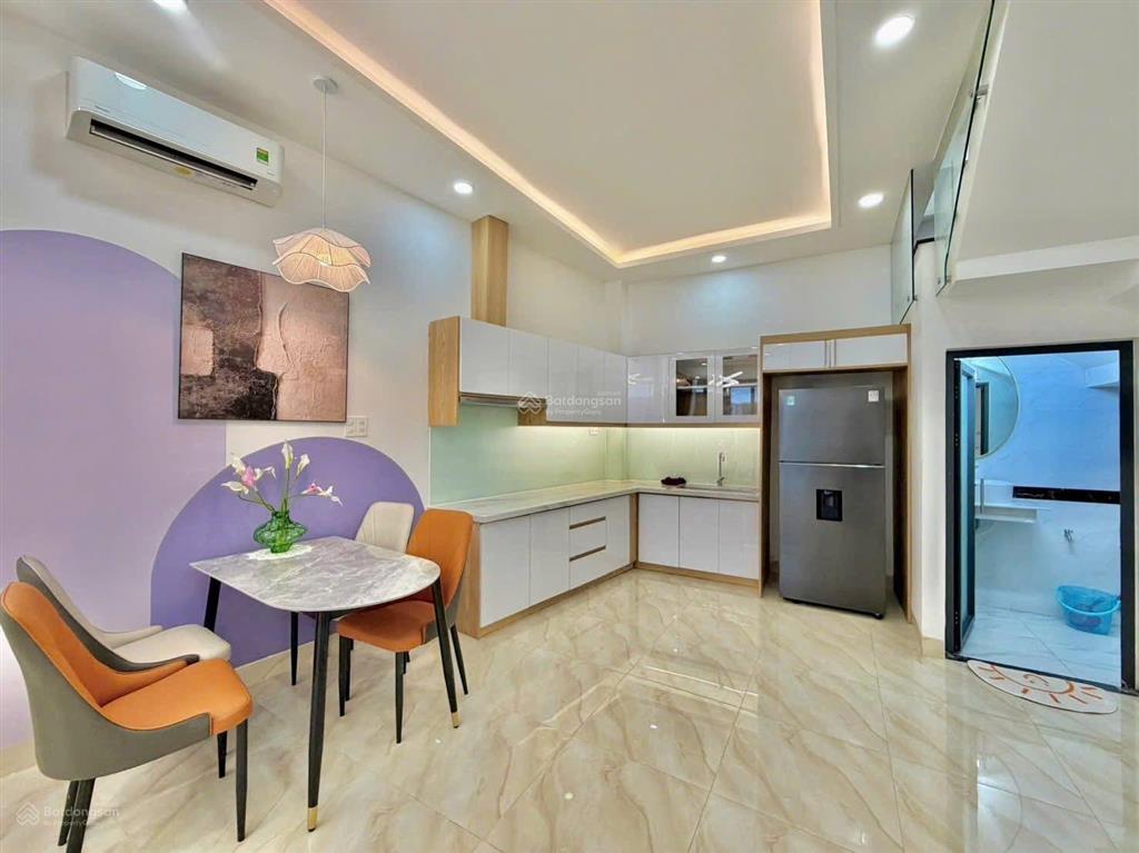 Bán nhà đẹp khu dân trí cao đường lê văn sỹ quận 3 khu vực đáng sống