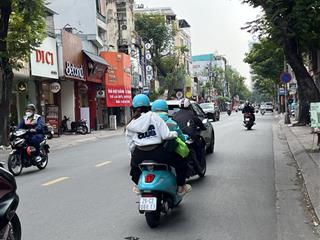 Bán nhà trung tâm phú nhuận, đường lê văn sỹ, sát mặt tiền, kế bên quận 3