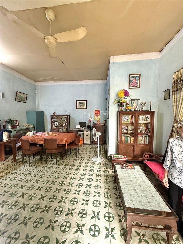 Bán nhà cũ hẻm xe hơi đường đoàn thị điểm phú nhuận, khu cao tầng dân trí