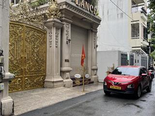 Bán nhà 2 mặt tiền kinh doanh  đa kao  quận 1