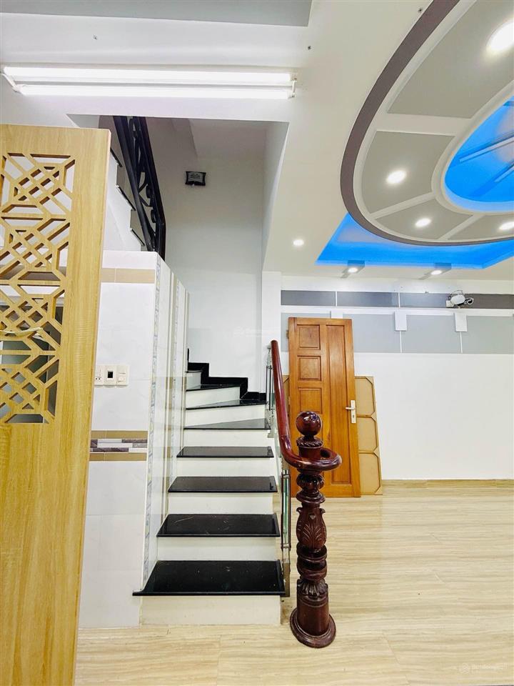 Lâu lâu mới có 1 căn, bán nhà khu dân trí phú nhuận