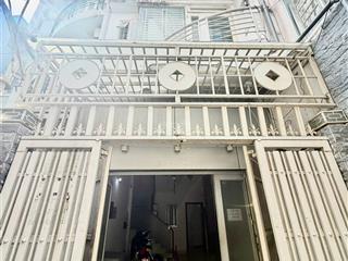 Bán nhà sát mặt tiền, 8 phòng ngủ, cho thuê cực tốt