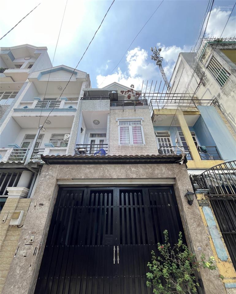 80m2  hẻm xe hơi phan văn trị. sát bên bình thạnh
