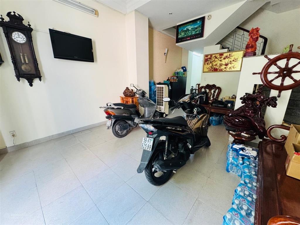 Bán nhà đường hoa lan, khu vip nhất phú nhuận, tiềm năng cực cao