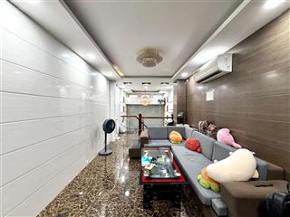 Sát mặt tiền, ngay ngã tư phan đình phùng & nguyễn trọng tuyển. di chuyển quận trung tâm dễ dàng
