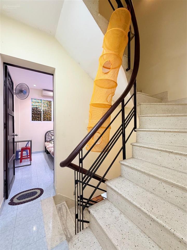 Hẻm xe hơi, kế bên bv gia định, chỉ 5,2 tỷ