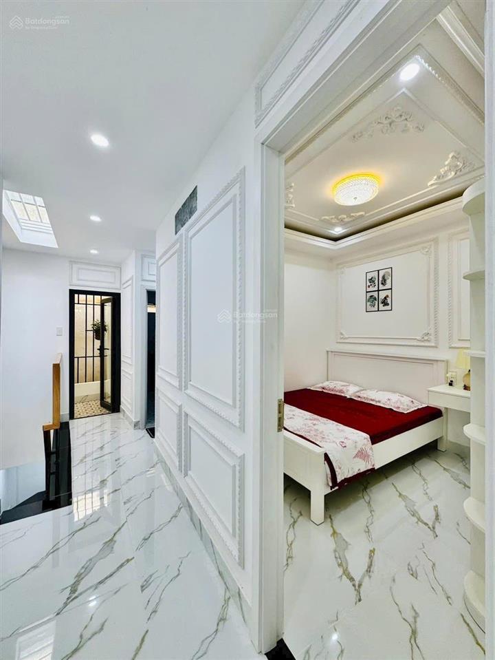 Nhà mới phú nhuận 43m², 3 phòng ngủ, phân khúc 6 tỷ