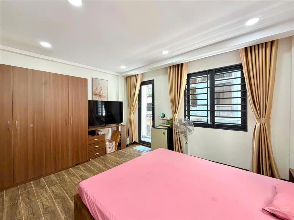 Khu vực hiếm nhà bán, kế bên quận 1, đường điện biên phủ