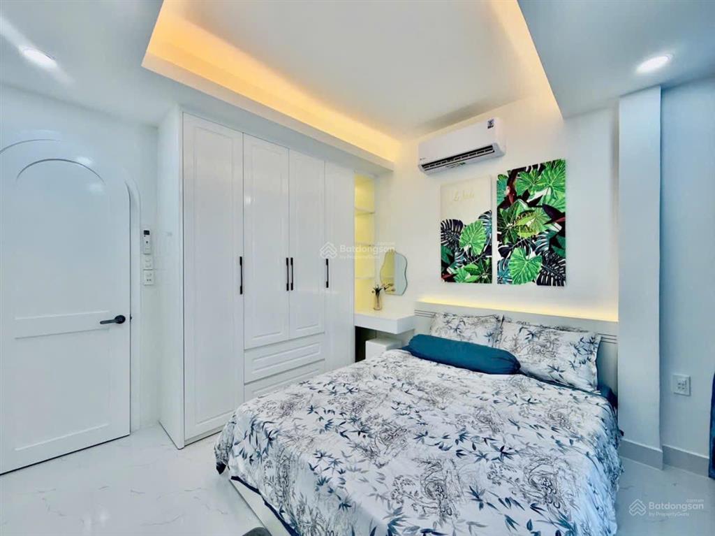 Nhà mới đường nguyễn trọng tuyển, phú nhuận, hẻm 4m