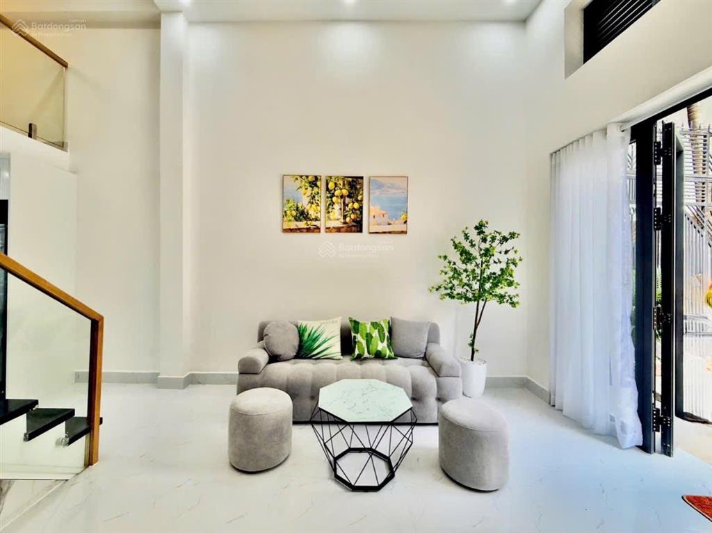 Nhà mới đường nguyễn trọng tuyển, phú nhuận, hẻm 4m