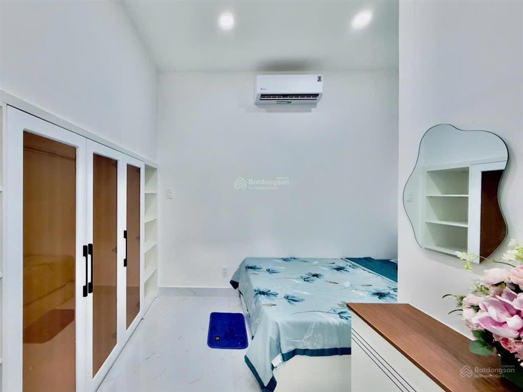 Nhà mới đường nguyễn trọng tuyển, phú nhuận, hẻm 4m