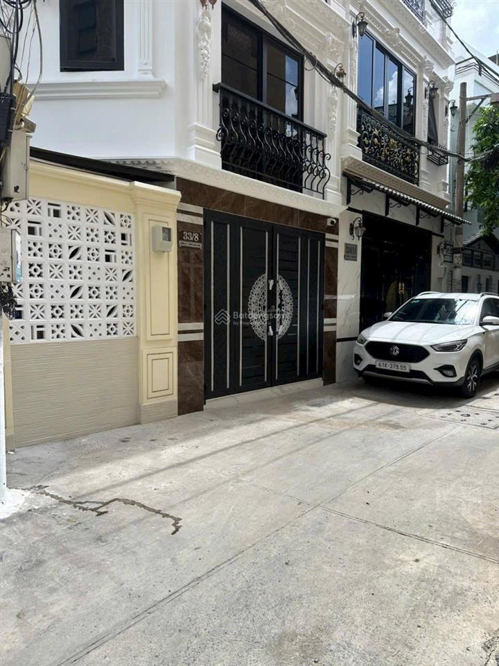 Xe hơi 7 chỗ vào nhà, kế bên đh công nghiệp hcm, khu dân trí