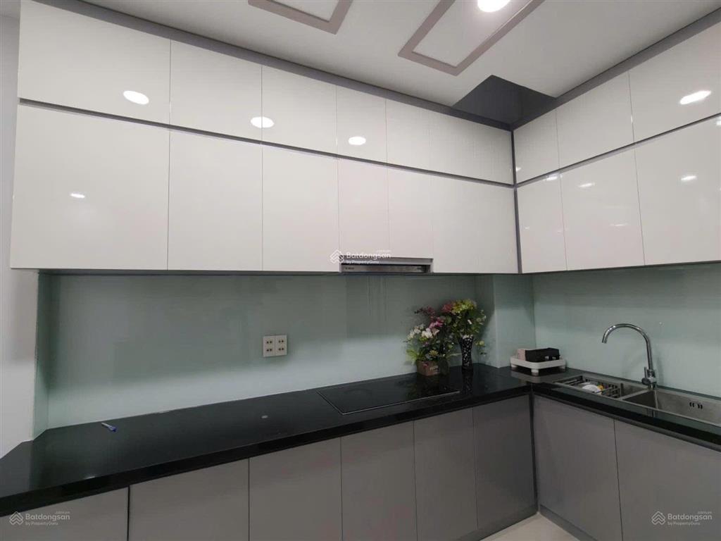 Nhà đẹp sát bên bv 175, đại học công nghiệp. khu dân trí cao