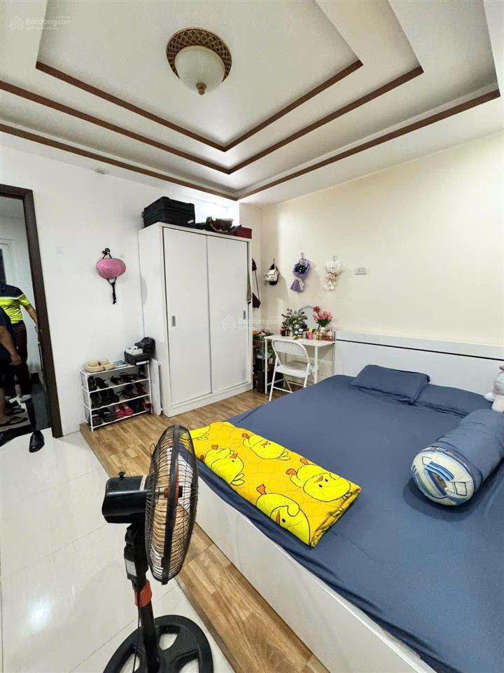 Căn hộ dịch vụ 8 phòng, ngay đường hồ biểu chánh phú nhuận