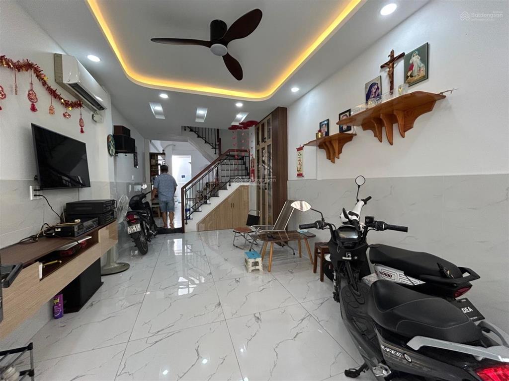 Bán nhà hẻm xe hơi, trần bình trọng quận bình thạnh, 50m2 vuông vức mới