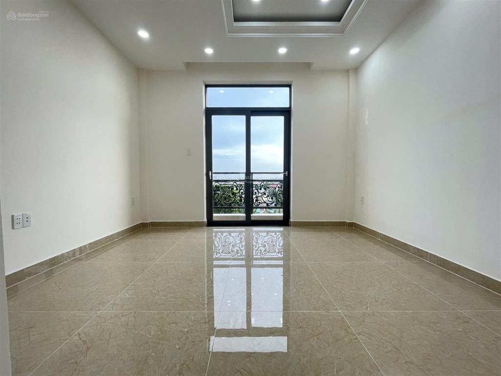 Bán khu nhà phố ven sông  quốc lộ 13