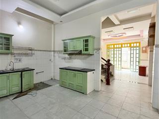 Bán nhà 80m2 ngay chợ bà chiểu, khuôn đất vuông vức, xe hơi sát cửa