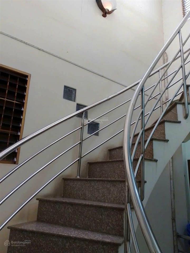 Nhà chính chủ, chưa qua đầu tư, bán chia tài sản. ngay hoa sứ phú nhuận