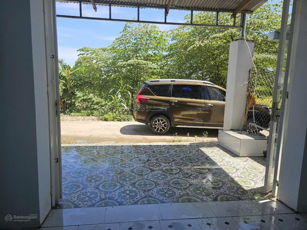 Bán gấp nhà ngay đt 784, 100m2 sổ hồng riêng, 2pn, chỉ 560tr hết nhà đất