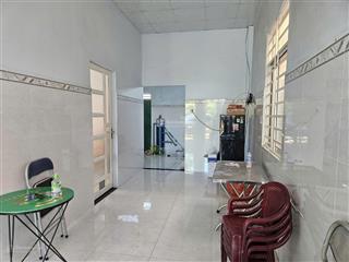 Bán gấp trong têt nhà ngay đt 784, 100m2 sổ hồng riêng, 2pn, chỉ 560tr hết nhà đất