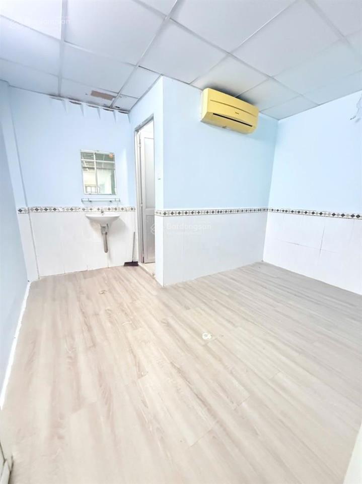 Bán nhà 2 tầng x 40m2 | 3 tỷ hơn  3 pn  hẻm xe hơi 4m  trương công định  nhà mới đẹp về ở liền