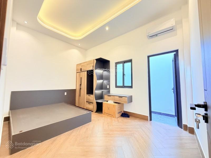 Bán nhà mới gần aeon  2 tầng 3 pn ngang 4,5m nở hậu 64m2