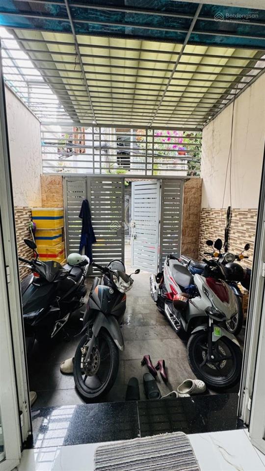 Bán nhà hẻm 5m thông nguyễn sơn  3 tầng x 80m2  3 pn  ở và kinh doanh