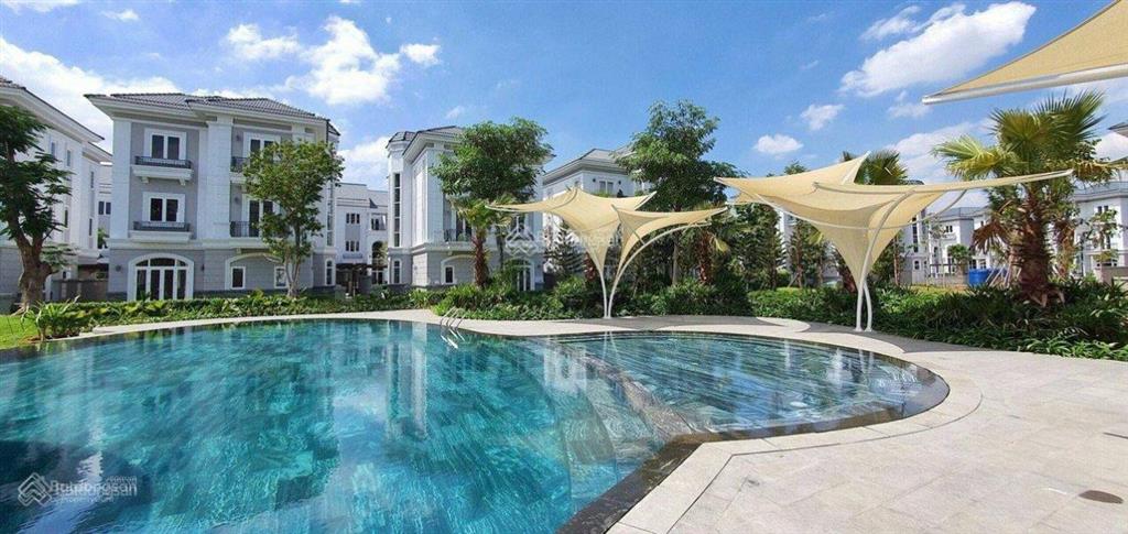 Cần bán gấp biệt thự đơn lập ven sông q2