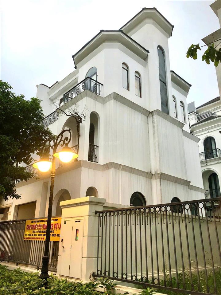 Chuyển nhượng biệt thự song lập sao biển 1615, 77.4m2 giá 34 tỷ.