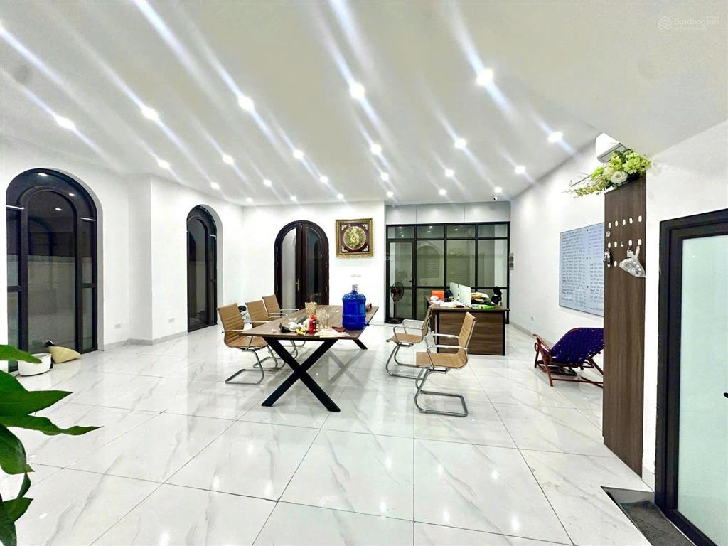 Chuyển nhượng biệt thự song lập sao biển 1615, 77.4m2 giá 34 tỷ.