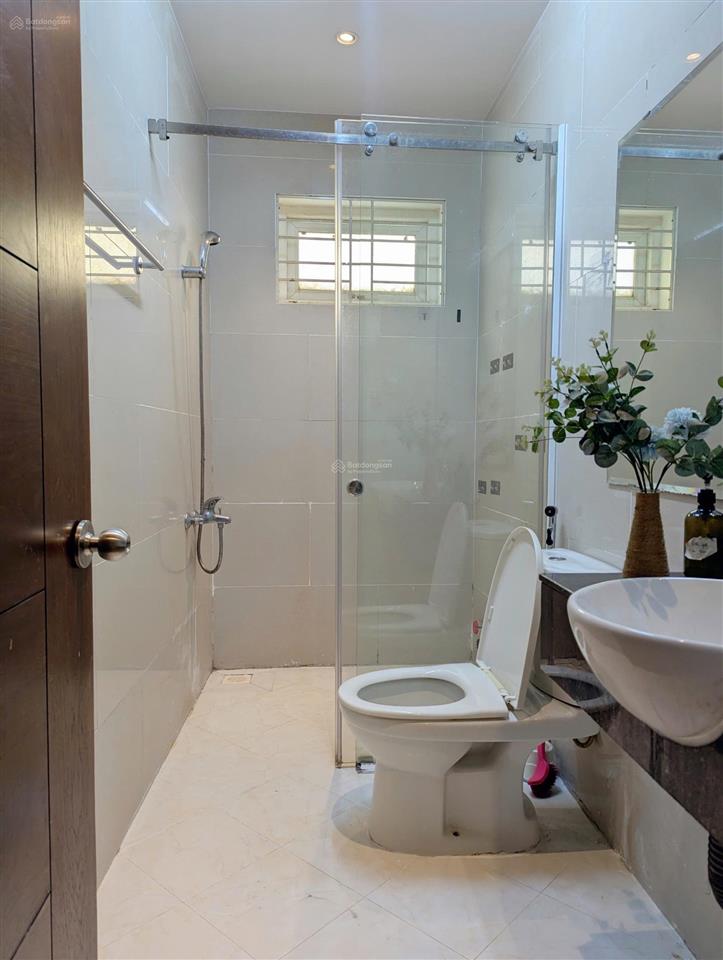 Chào đón sinh viên, phòng trọ giá rẻ full nội thất cho thuê gần hàng xanh quan tâm  0817 452 ***