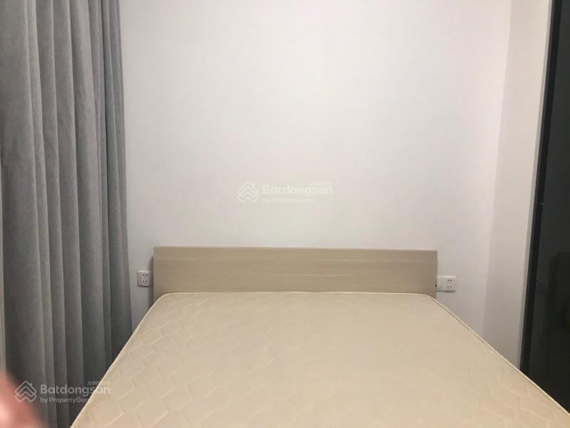 Bán ch mone q7 72m2 giá 2 tỷ 180 2pn 2wc