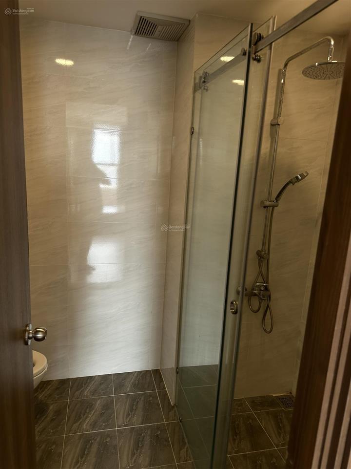 Bán ch diamond q8 72m2 giá 2 tỷ 280 2pn 2wc