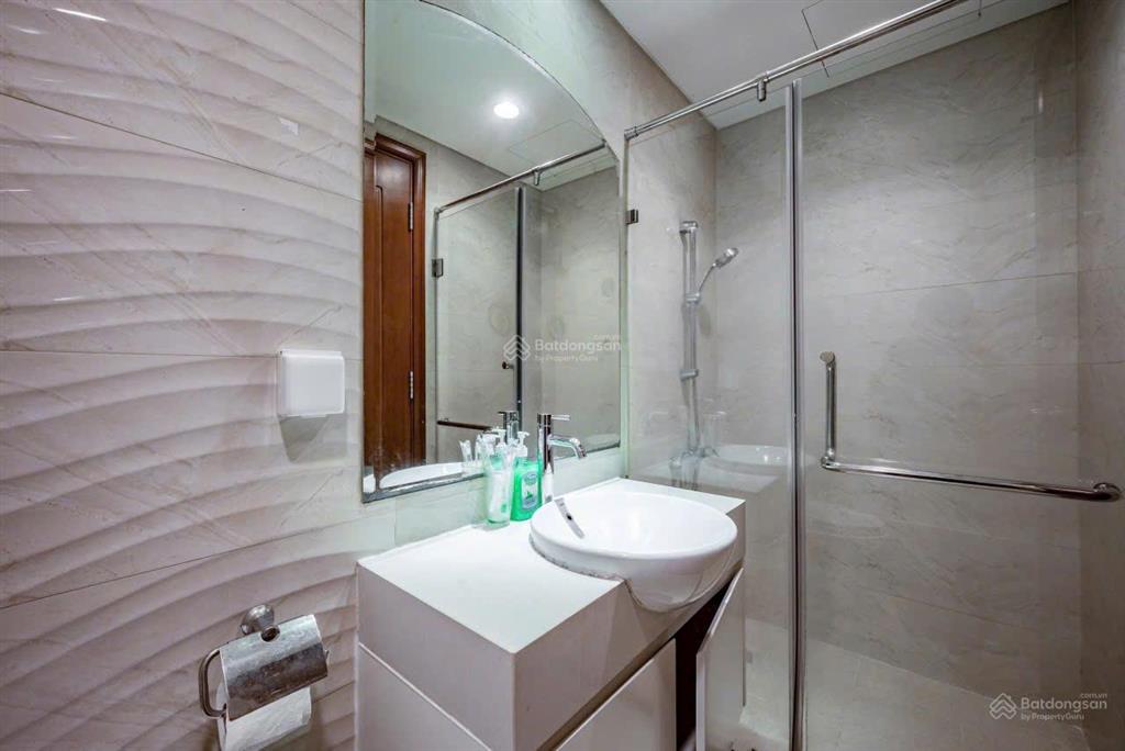 Bán ch mone 72m2 giá 2 tỷ 180 2pn 2wc