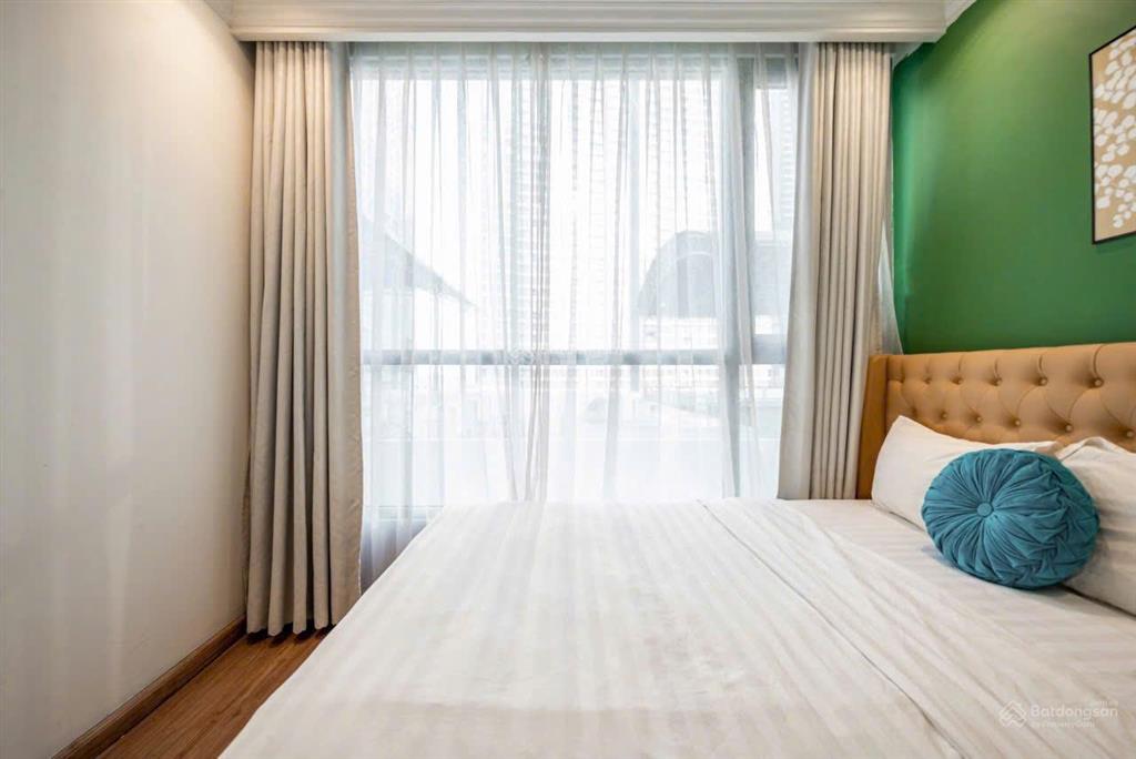 Bán ch mone 72m2 giá 2 tỷ 180 2pn 2wc