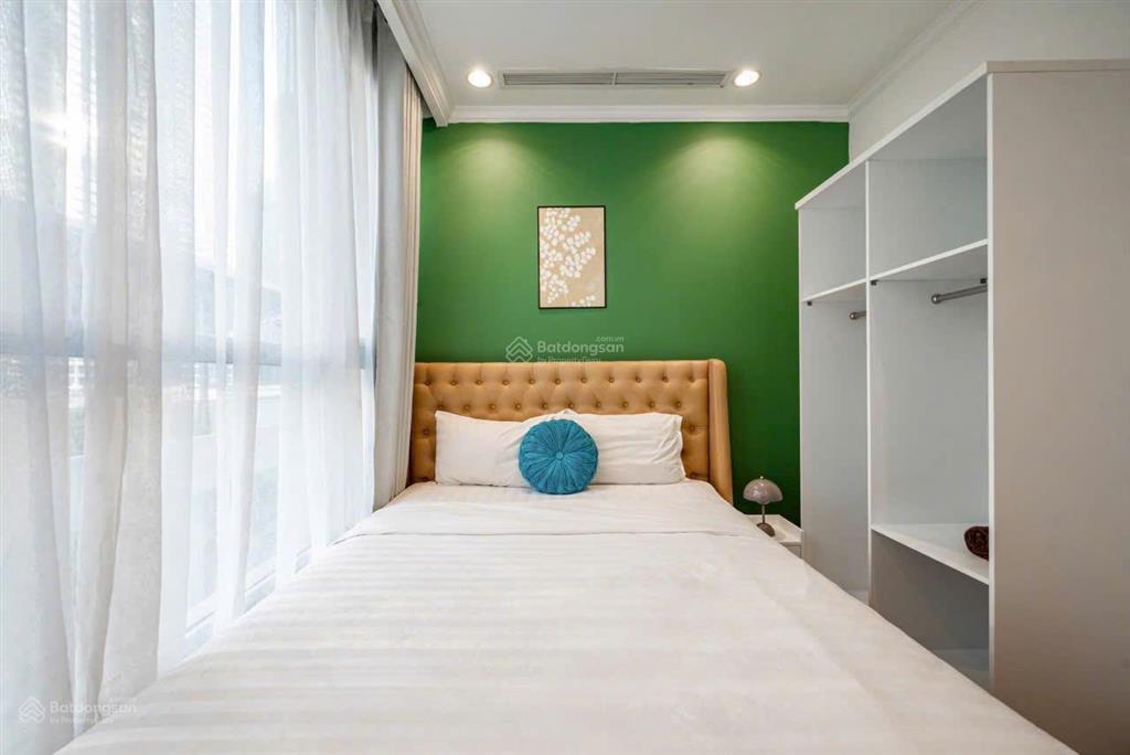 Bán ch mone 72m2 giá 2 tỷ 180 2pn 2wc